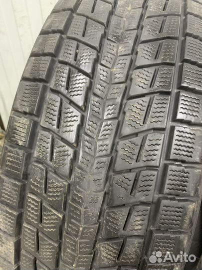Dunlop Winter Maxx SJ8 235/35 R20