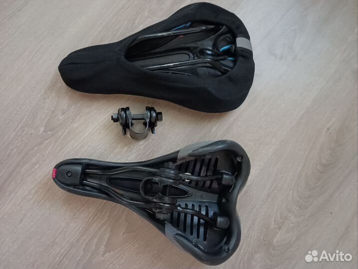 Седло для шоссейного велосипеда