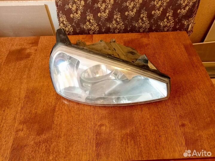 Фара правая на лада калина б/у