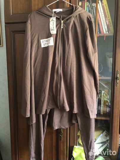 Спортивный костюм женский новый