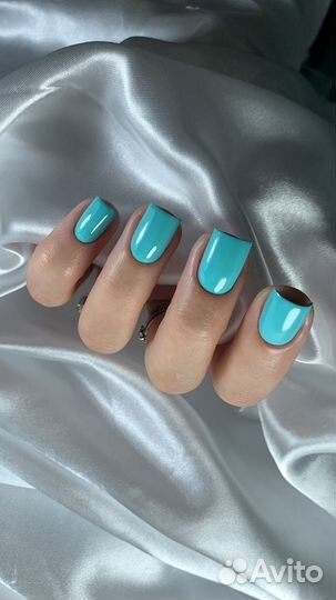 Модель на маникюр, педикюр