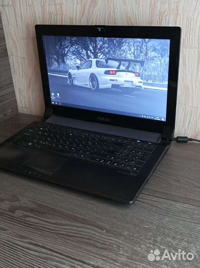 Ноутбук asus