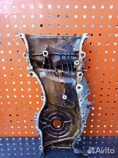 Передняя крышка двигателя Toyota Rav 4
