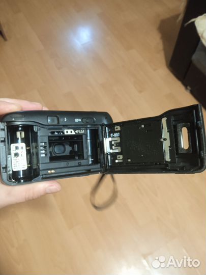 Пленочный фотоаппарат