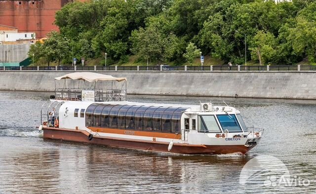 Аренда панорамного теплохода, цены от собственника