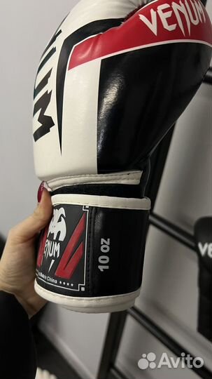 Боксерские перчатки 10 oz и 12 oz