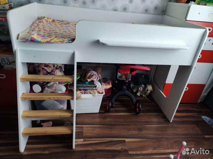 Кровать-чердак Легенда