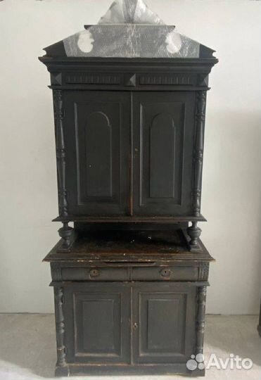 Антикварная горка/буфет