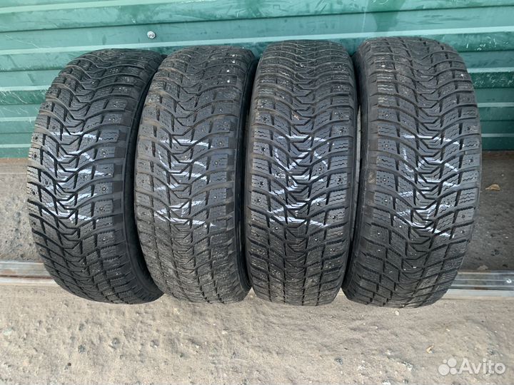 Michelin X-Ice North 3 195/55 R15 89T