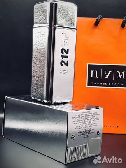 Carolina Herrera 212 vip men 100мл