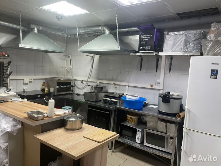 Кафе (суши-бар + кофейня)