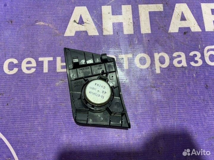 Пищалка в торпеду левая Honda Accord 7 CL9 K24A3