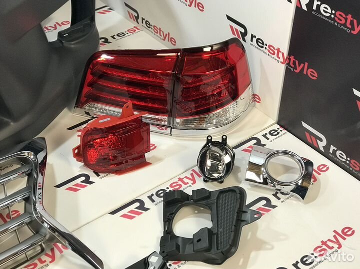 Рестайлинг Lexus LX570 в 2012-2015 Y2219