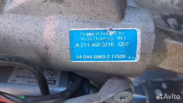 Мерседес E-Класс Рулевая колонка