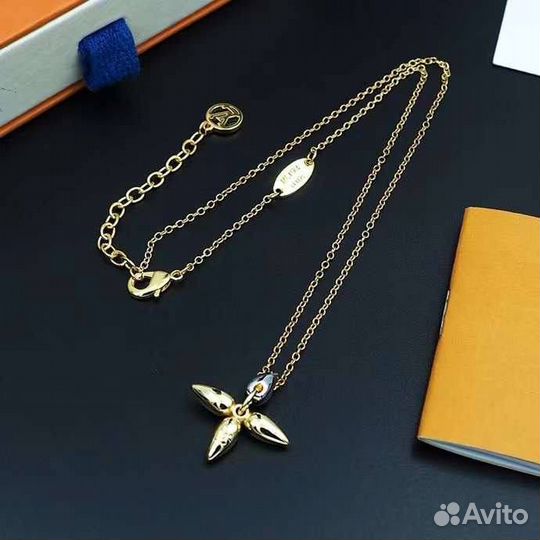 Серьги,кулон Louis Vuitton