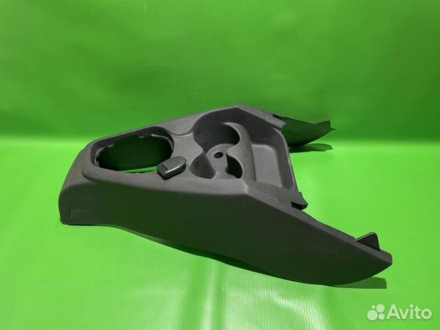 Консоль центральная Renault Logan 2 Sandero 2