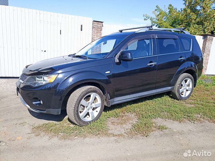Mitsubishi Outlander 2.4 CVT, 2008, 300 000 км
