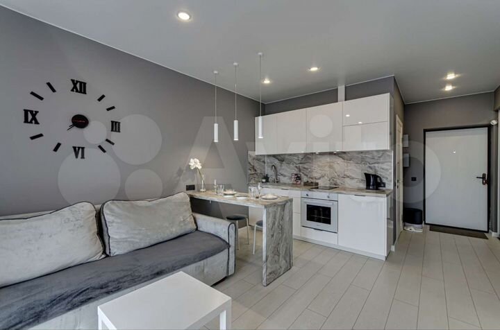 Квартира-студия, 42 м², 15/17 эт.