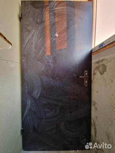 Дверь входная