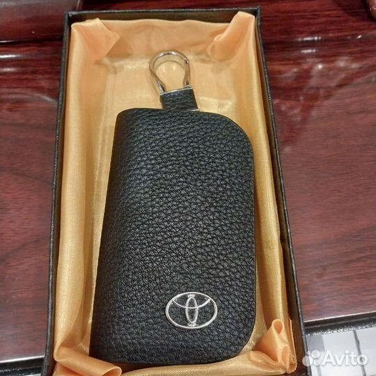 Чехол для ключей toyota