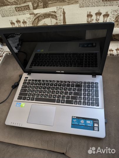 Ноутбук asus X550VB