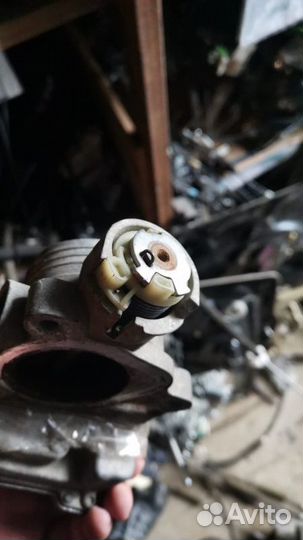 Дросельная заслонка Peugeot Partner M59 1.6