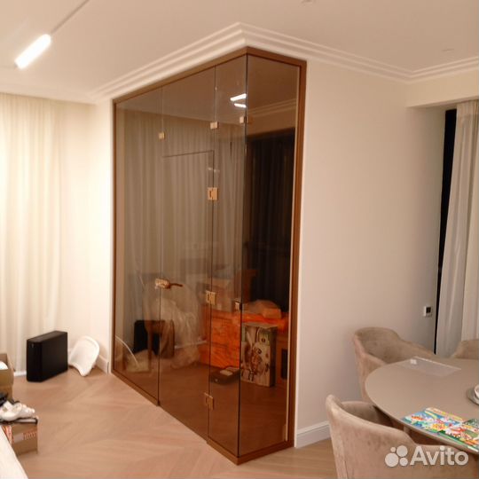 Стеклянные перегородки