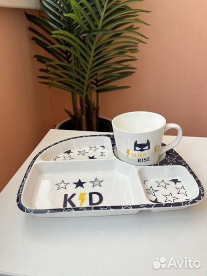 Детская тарелка и кружка