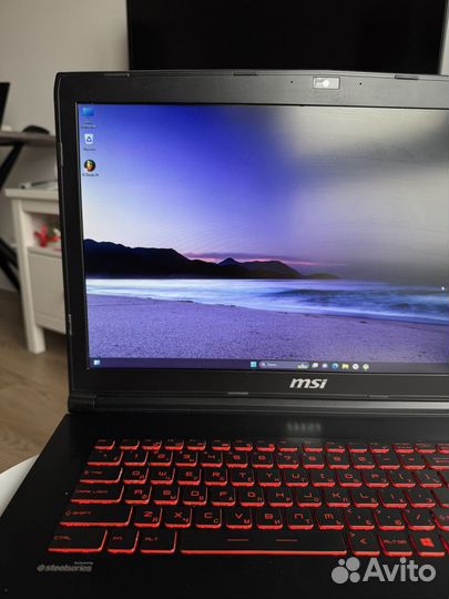 Игровой ноутбук MSI GL72m 7RDX