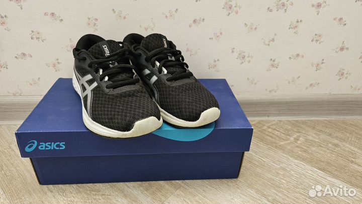 Кроссовки asics 33.5