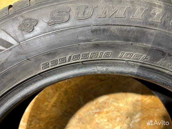 Sumitomo HTR A/S P02 235/65 R18 106H