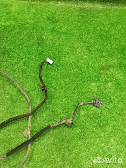 Проводка задней правой двери Kia Rio 3