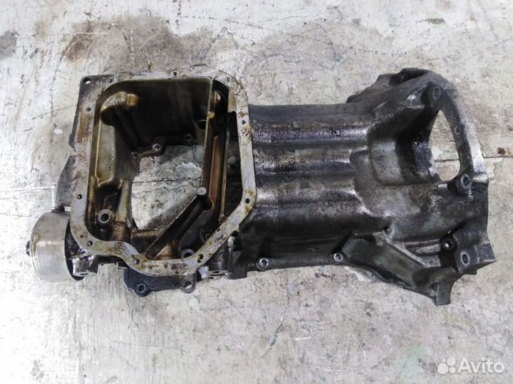Поддон двигателя Ниссан