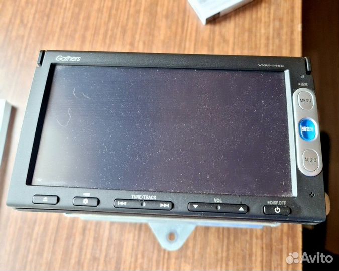 Магнитола Gathers VHM-145C английский язык