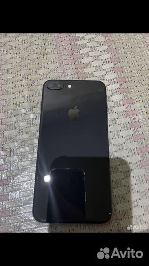 iPhone 8 plus 64gb