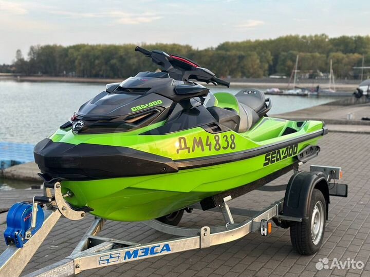 BRP SEA-DOO RXT 300