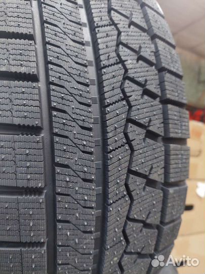Sailun Ice Blazer Arctic 205/55 R16 94H