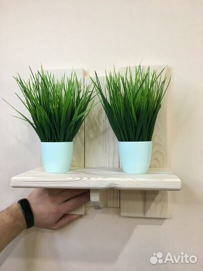 Подставка под цветы из дерева