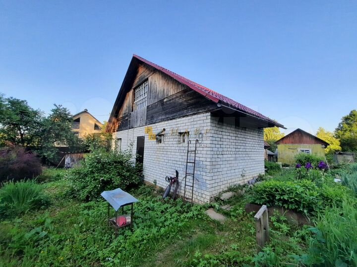 Дом 59,9 м² на участке 19,7 сот.