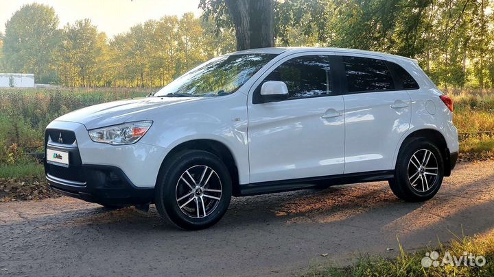 Mitsubishi ASX, 2011