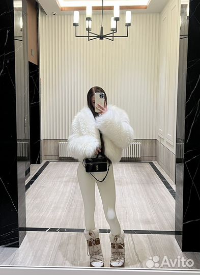 Шуба из эко меха theround.moscow