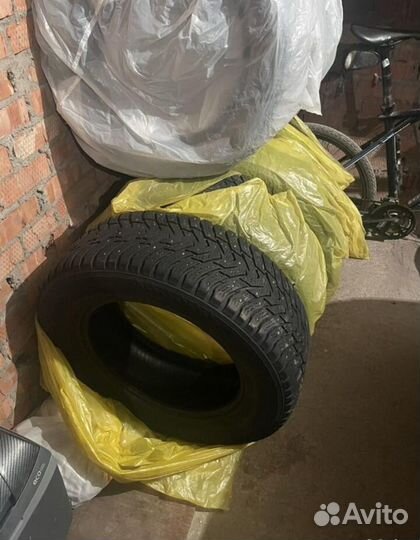 Nokian Tyres Hakkapeliitta 8 SUV 265/60 R16 118T