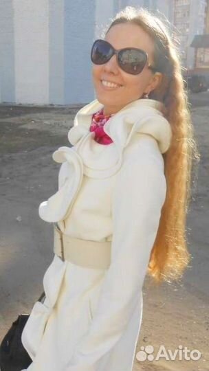 Пальто белое 42 44