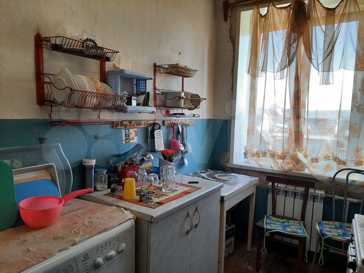Комната 10 м² в 4-к., 2/2 эт.
