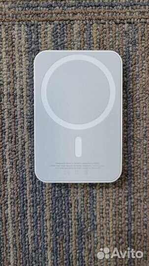 Повербанк apple Battery Pack 5000 mah