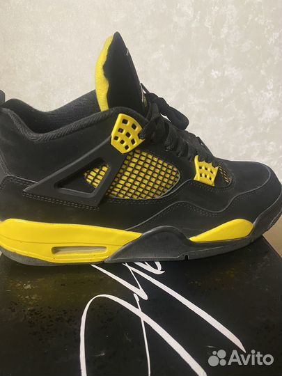 Nike air jordan 4 yellow thunder