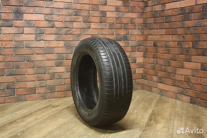 Nokian Tyres Hakka Blue 215/60 R16