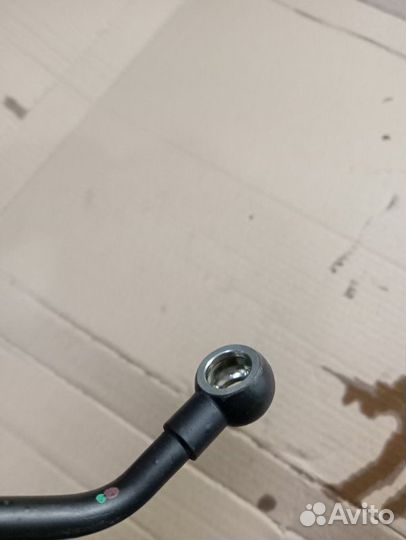 Трубка гидроподвески передняя правая Toyota Land