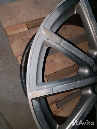 Оригинальный диск R19 Audi