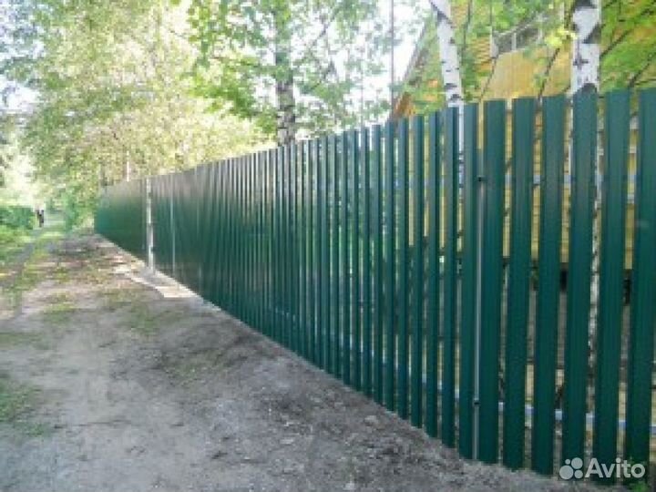 Забор из евроштакетника под ключ